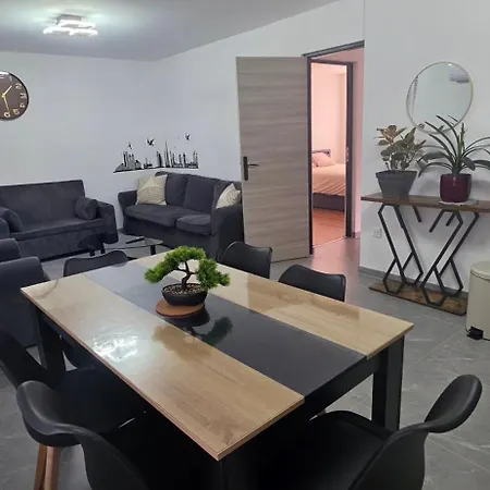 Maison Avec Jardin Et Parking Prive - Proche Centre Apartment