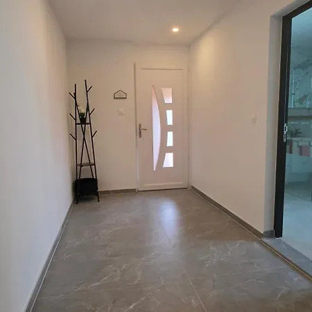Maison Avec Jardin Et Parking Prive - Proche Centre Lejlighed *