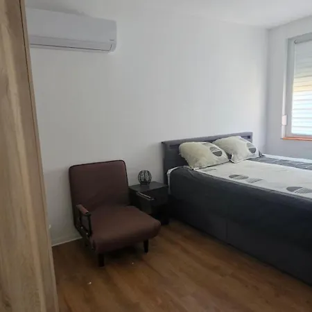 Maison Avec Jardin Et Parking Prive - Proche Centre Lejlighed